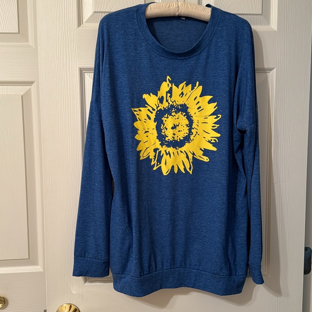 Size Large Blue Long Sleeve T-shirt with side pockets and Yellow Sunflower